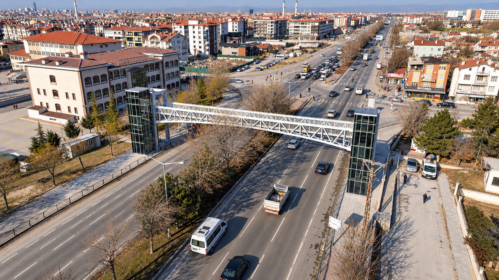 YAŞAR DOĞU YAYA ÜST GEÇİDİ